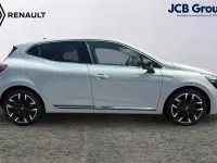 Used Renault Clio Techno 90 HP (66 kW) 2024 Grey Hatchback
