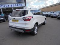 Used Ford Kuga Titanium 150 HP (110 kW) 2017 White SUV
