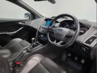 Used Ford Focus ST 247 HP (181 kW) 2017 Blue Hatchback