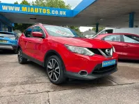 Used Nissan Qashqai Tekna 2017 Red SUV