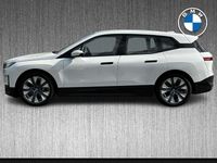 Usado BMW iX Sport Line 236 kW (322 HP) 2024 Branco SUV