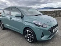 Used Hyundai i10 Premium 66 HP (48 kW) 2024 Green Hatchback