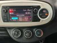Used Toyota Yaris Trend 99 HP (72 kW) 2013 Red Hatchback