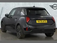 Used Mini Cooper Exclusive 113 kW (154 HP) 2026 Black Hatchback