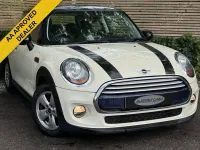 Second-hand Mini Cooper Hatch 136 CP (100 kW) 2015 Alb Hatchback
