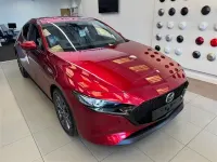 Novo Mazda 3 Takumi-Line 2026 Vermelho Citadino