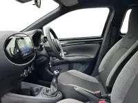 Used Toyota Aygo X PURE 72 HP (52 kW) 2024 Black SUV