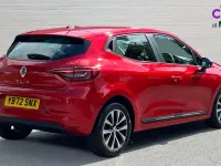 Used Renault Clio Evolution 90 HP (66 kW) 2023 Red Hatchback