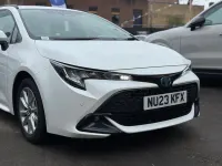 Used Toyota Corolla 138 HP (101 kW) 2023 White Estate