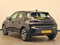Używany Peugeot 208 Style 101 KM (74 kW) 2025 Czarny Hatchback