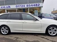 Used BMW 318 Sport Line 2018 White Estate