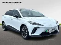 Used MG MG4 EV Trophy 150 kW (204 HP) 2023 White Hatchback