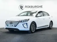 Begagnad Hyundai Ioniq Premium 2023 Vit Halvkombi