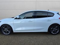 Used Ford Focus ST-Line 125 HP (91 kW) 2021 White Hatchback