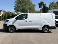 Gebraucht Vauxhall Vivaro 100 PS (73 kW) 2022 Weiß Van / Kleinbus