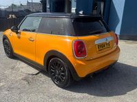 Used Mini Cooper Hatch 136 HP (100 kW) 2014 Orange Hatchback