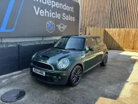 Gebraucht Mini Cooper S Hatch 184 PS (135 kW) 2012 Grün Kleinwagen
