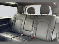 Used Land Rover Defender SE Dynamic 245 HP (180 kW) 2025 Black SUV