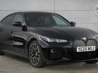 Usado BMW i4 M Sport 246 kW (335 CV) 2025 Negro Berlina