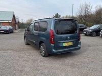 Used Vauxhall Combo Ultimate 100 kW (136 HP) 2025 Blue MPV