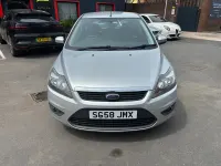 Used Ford Focus Zetec 2008 Silver Hatchback