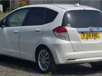 Used Honda Jazz Hybrid 2013 White Hatchback