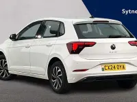 Used VW Polo 95 HP (69 kW) 2024 Hatchback