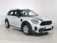Usado Mini Cooper Countryman Classic 134 HP (98 kW) 2021 Prateado SUV