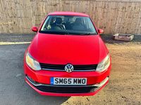 Used VW Polo SE 60 HP (44 kW) 2015 Red Hatchback