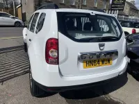 Begagnad Dacia Duster Ambiance 110 HK (80 kW) 2014 Vit SUV