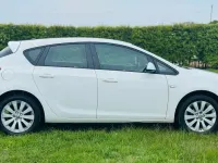 Gebraucht Vauxhall Astra 2012 Weiß Kleinwagen