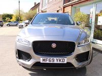 Used Jaguar F-Pace Chequered Flag 180 HP (132 kW) 2019 Grey SUV