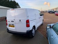 Used Peugeot Expert 2021 White Van