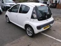 Used Citroën C1 68 HP (50 kW) 2014 White Hatchback