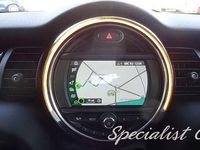 Usado Mini Cooper S Classic 192 HP (141 kW) 2020 Branco Citadino