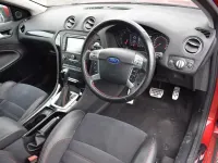 Used Ford Mondeo Titanium X 163 HP (119 kW) 2013 Red Hatchback