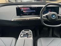 Used BMW iX Sport Line 239 kW (326 HP) 2022 White SUV