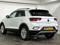 Used VW T-Roc Match 150 HP (110 kW) 2024 White SUV