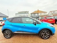 Used Renault Captur Dynamique 90 HP (66 kW) 2015 Blue SUV