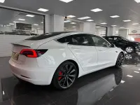 Used Tesla Model 3 Performance 461 kW (627 HP) 2020 White Sedan