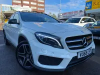 Used Mercedes GLA250 AMG line 2015 White SUV