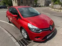 Used Renault Clio Dynamique 75 HP (55 kW) 2017 Red Hatchback