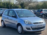 Usado Ford Fiesta Style 74 HP (54 kW) 2006 Azul Citadino