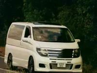 Used Nissan Elgrand 240 HP (176 kW) 2018 White MPV