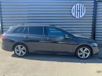 Second-hand VW Golf VIII R-line 150 CP (110 kW) 2022 Gri Break