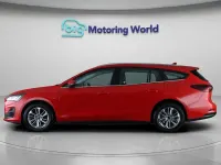 Używany Ford Focus Titanium 125 KM (91 kW) 2023 Czerwony Kombi