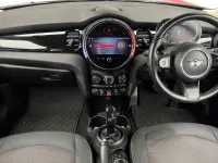 Used Mini Cooper Classic 134 HP (98 kW) 2021 Red Hatchback