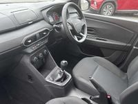 Used Dacia Sandero Essentiel 90 HP (66 kW) 2025 White Hatchback