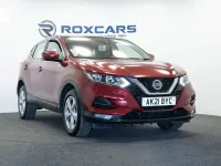 Used Nissan Qashqai Acenta Premium 160 HP (117 kW) 2021 Red SUV