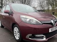 Used Renault Scénic III Dynamique 110 HP (80 kW) 2013 Red MPV